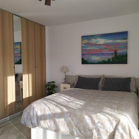 Playa Escollera Apartment Estepona Bagian luar foto