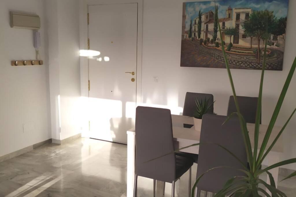 Playa Escollera Apartment Estepona Bagian luar foto