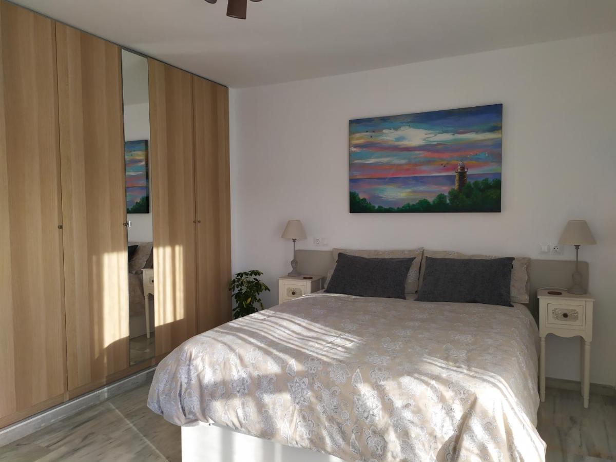 Playa Escollera Apartment Estepona Bagian luar foto